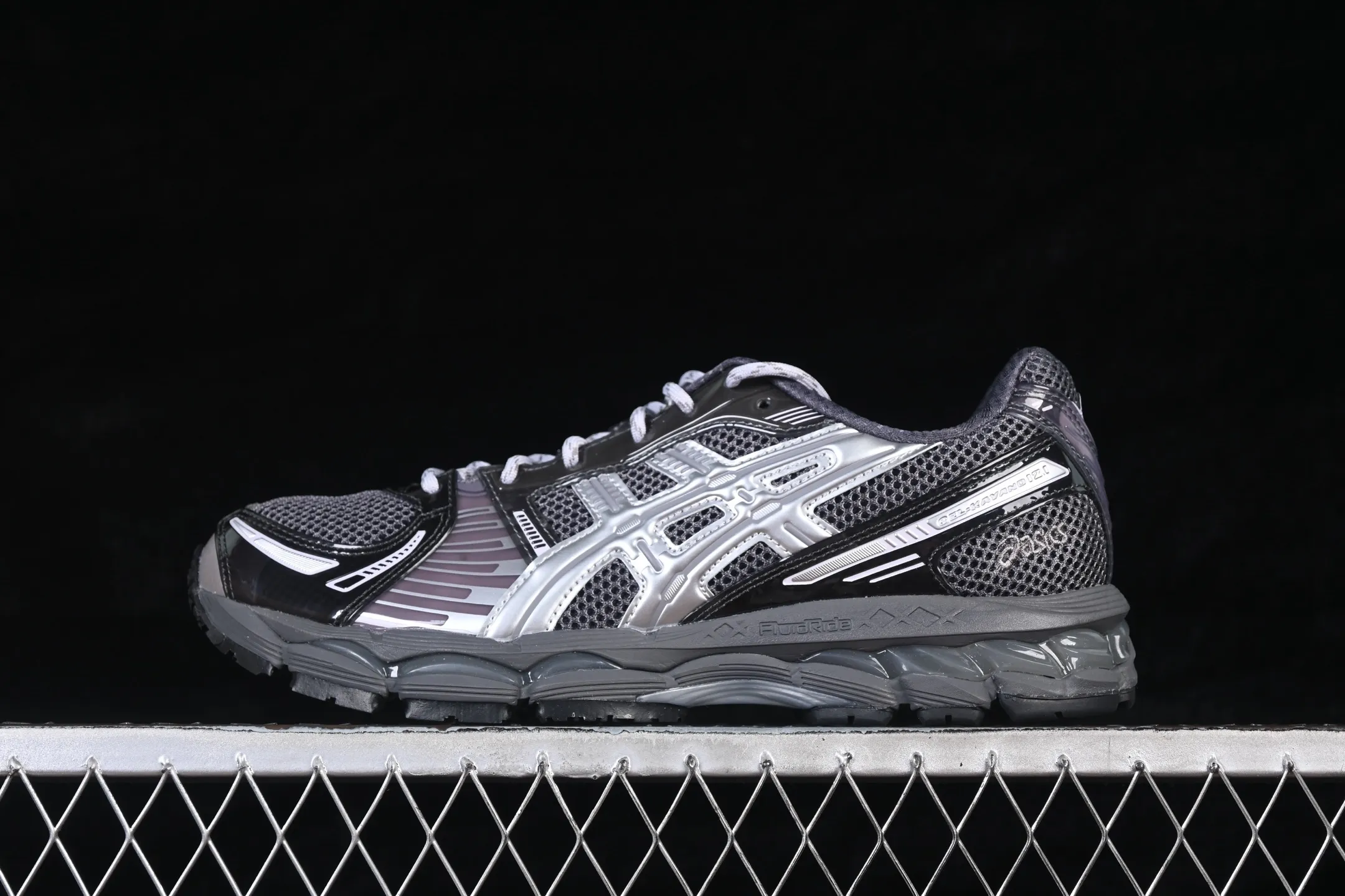 All categories Asics ASICS series Asics Gel-Nimbus 12.1 1203A930-020